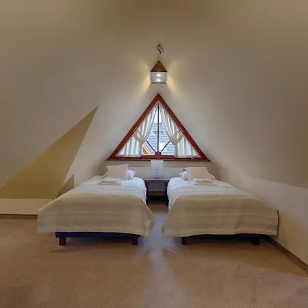 Kmicic Bed & Breakfast 3*