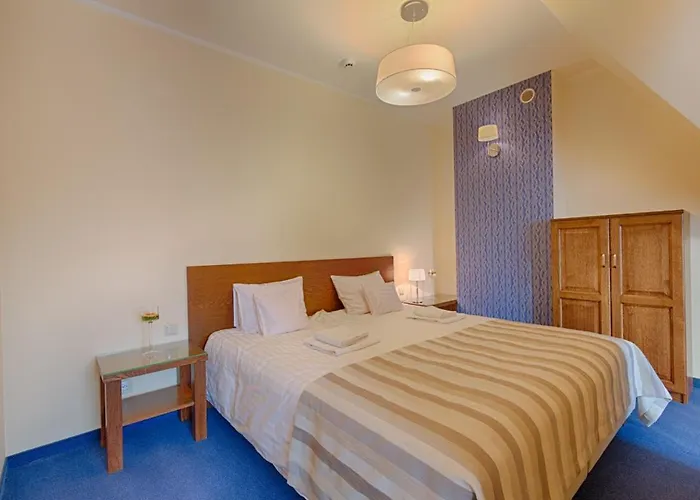 Kmicic Oda ve Kahvaltı